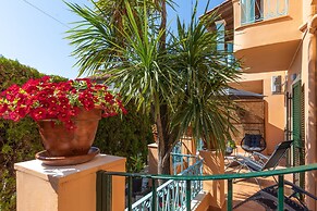 Poseidon Suite by CorfuEscapes