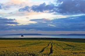 1-bed Cottage on Coastal Pathway in South Wales