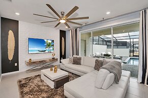 Townhome W/private Pool & Themed Rooms, Near Wdw!