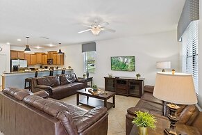 Giant Villa W/private Pool&spa, Game Room, & More!