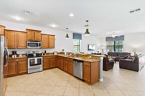 Giant Villa W/private Pool&spa, Game Room, & More!