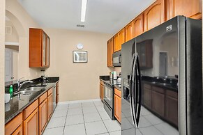 4024 Breakview Drive #208