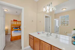 4024 Breakview Drive #208