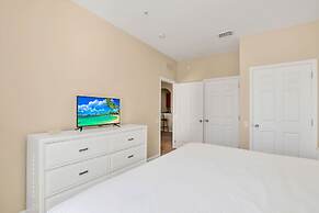 4024 Breakview Drive #208