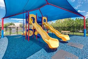 4024 Breakview Drive #208