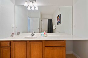 Renovated Condo by Convention Center & I-drive