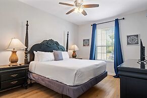 Renovated Condo by Convention Center & I-drive