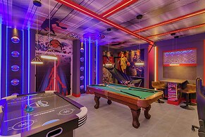 Must SEE Villa! Private Poolthemed Roomstheater!