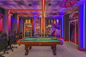 Must SEE Villa! Private Poolthemed Roomstheater!