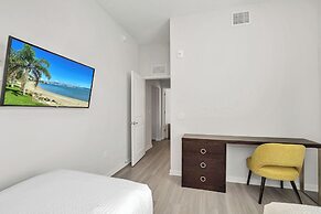 4013 Breakview Drive