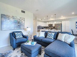 Updated Condo, 5 mi to Disney, On-site Water Park!