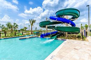 Updated Condo, 5 mi to Disney, On-site Water Park!