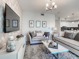 Modern Condogiant Water Slidefoosballnear Wdw!