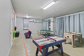 Villa Private Poolgymmovie Theatergame Room!