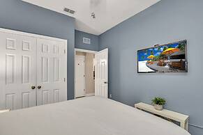 Luxurious Condo Near Disneyfree Waterpark Access