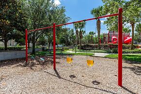 Luxurious Condo Near Disneyfree Waterpark Access