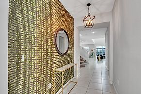 9038 Sunshine Ridge Loop