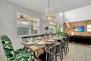 9038 Sunshine Ridge Loop