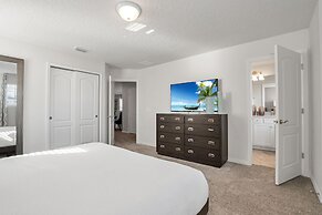 Private Pool Villa W/pool Table, On-site Waterpark