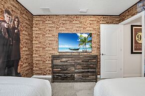 Private Pool Villa W/pool Table, On-site Waterpark