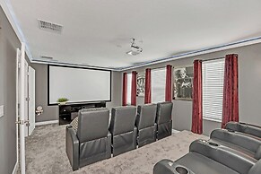 Large Villa, Private Pool+game Room+movie Theater!