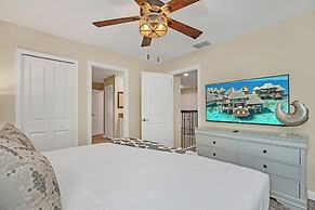 Large Villa, Private Pool+game Room+movie Theater!