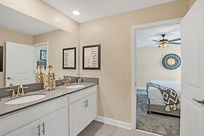 Large Villa, Private Pool+game Room+movie Theater!