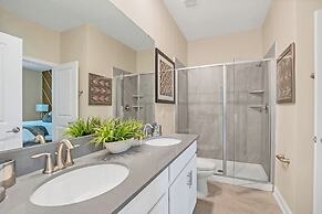 Large Villa, Private Pool+game Room+movie Theater!