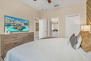 Large Villa, Private Pool+game Room+movie Theater!