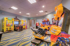 Large Villa, Private Pool+game Room+movie Theater!