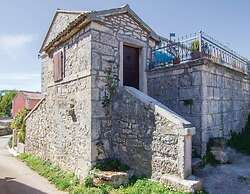 Holiday House Marina