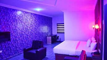 Dallas Grand Beach Hotel & Resort