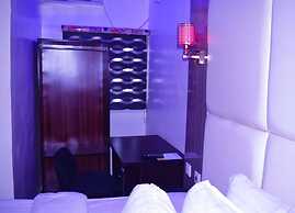 Dallas Grand Beach Hotel & Resort