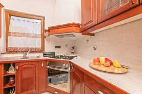 Charming 6-bed Villa in Vižinada