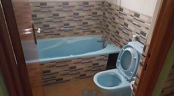 Cactus Hill Side Hotel