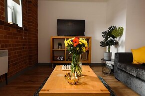 Karah Suites - Gloucester Docks