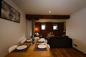 Karah Suites - Gloucester Docks