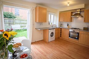 Karah Suites - Harescombe House