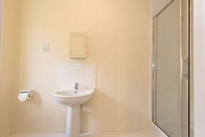 Karah Suites - Harescombe House