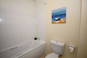 Karah Suites - Harescombe House