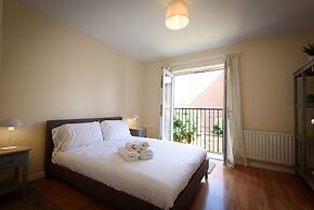 Karah Suites - Harescombe House