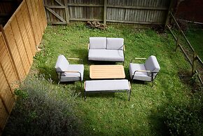 Karah Suites - Harescombe House