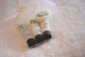 Karah Suites - Motorpoint Arena