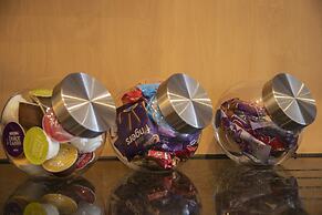 Karah Suites - Motorpoint Arena