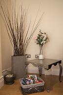 Karah Suites - Motorpoint Arena