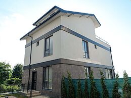 Aileena Hotel & Villas