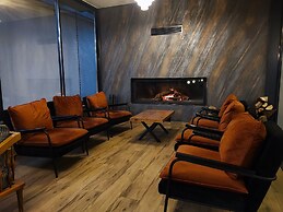 Aileena Hotel & Villas