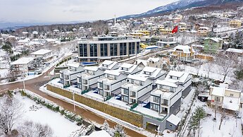 Aileena Hotel & Villas