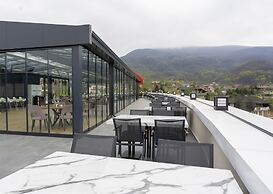 Aileena Hotel & Villas