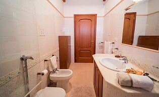 Villa Geraldina  con piscina